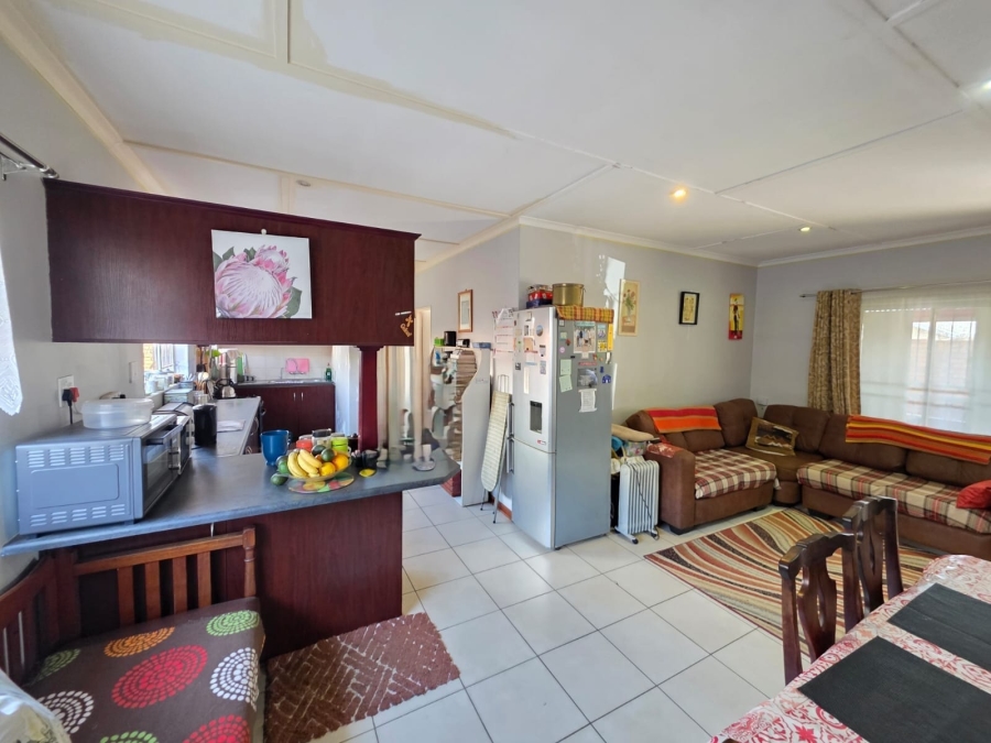 2 Bedroom Property for Sale in Verwoerdpark Northern Cape